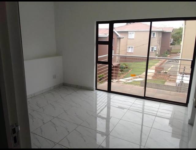 3 BEDROOM PROPERTY TO RENT IN BLUFF